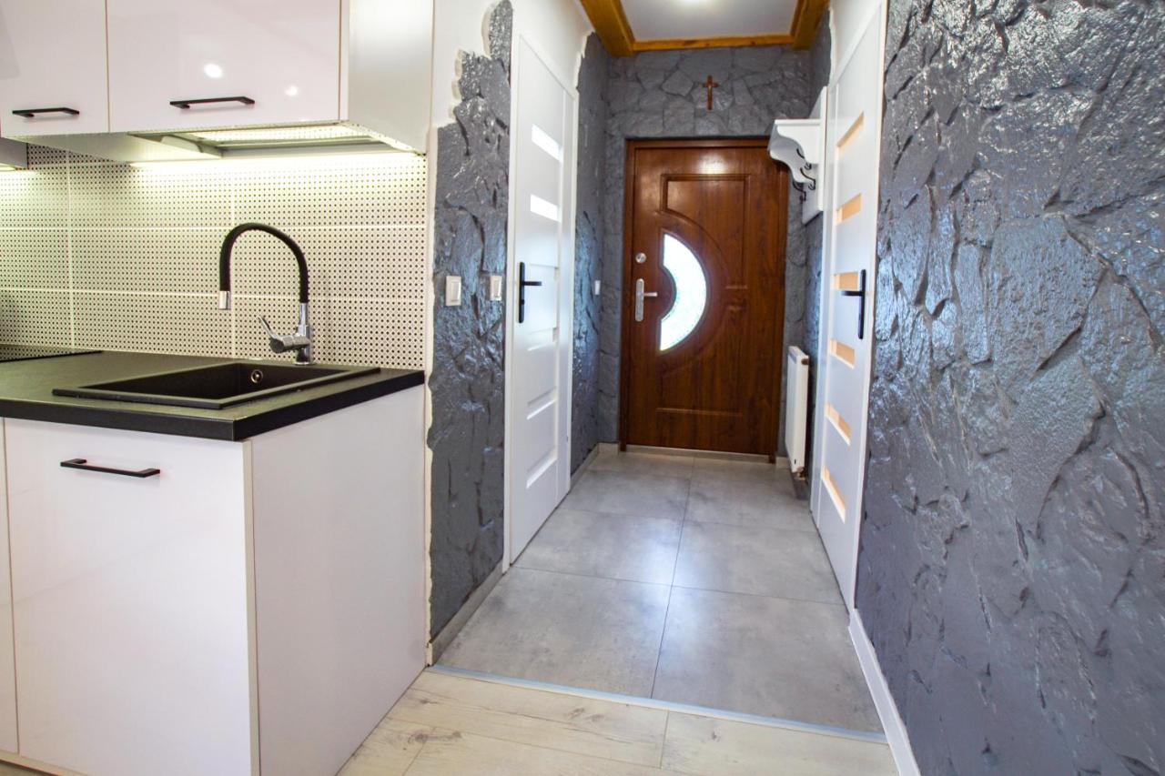 Agroturystyka "Pod Lysica" Швєнта-Катажина Екстер'єр фото